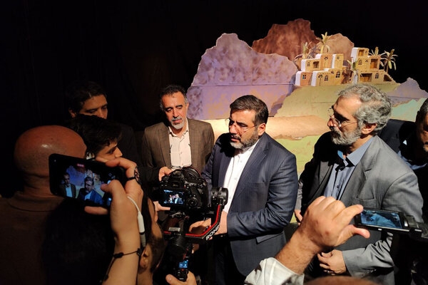 محدودیتی برای حمایت از تئاتر نداریم