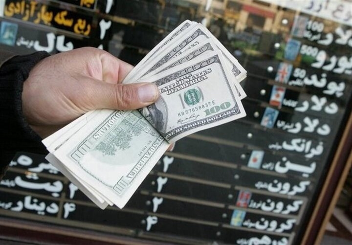 اطلاعات «درآمد ارزی صرافی‌ها» به بانک مرکزی ارایه می‌شود