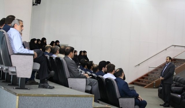 پرداختن به نقش زنان در انقلاب اسلامی و دفاع مقدس ضرورت راهبردی دارد