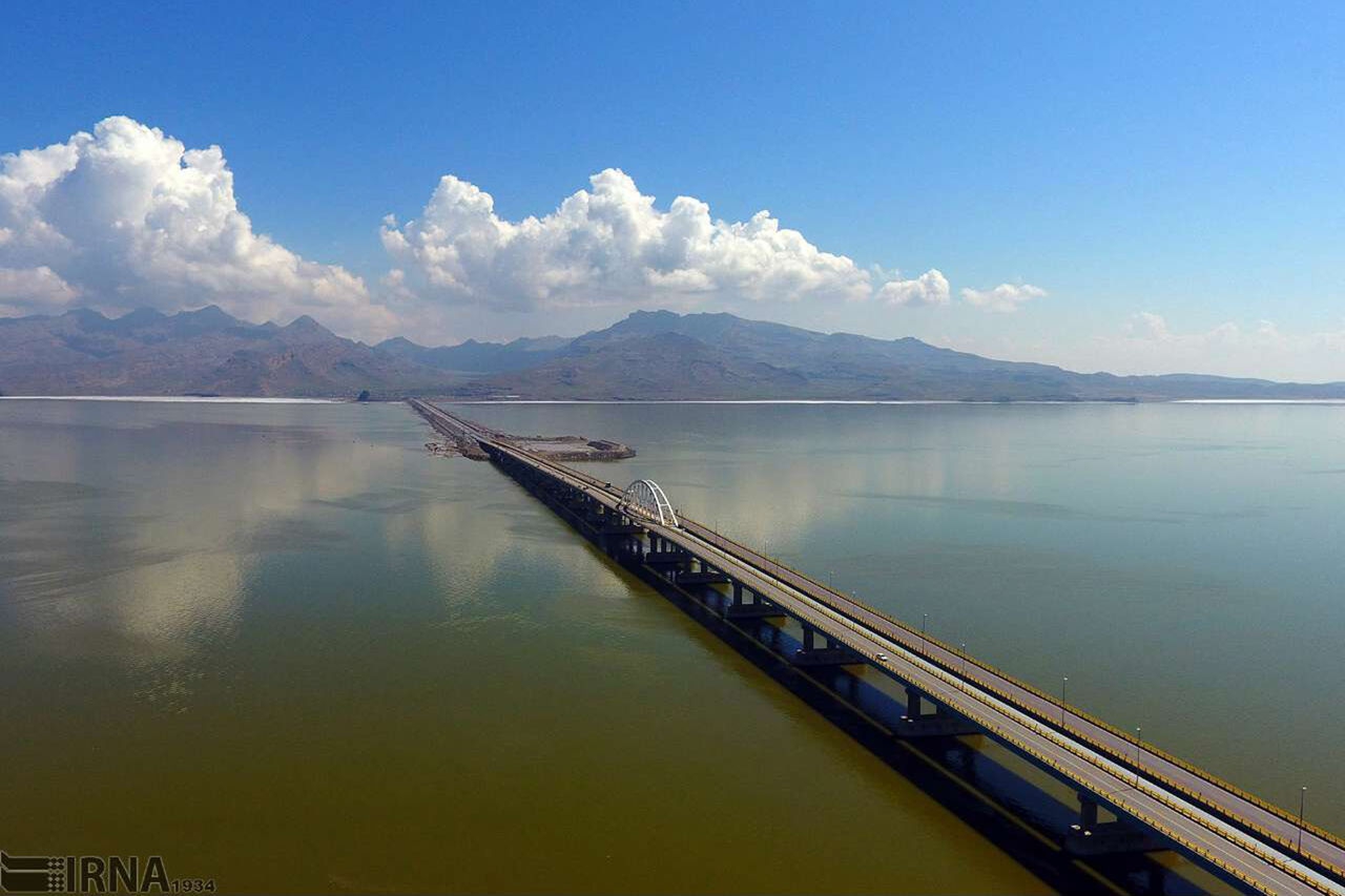 بهبود وسعت دریاچه ارومیه در همسنجی با سال قبل بهبود وسعت دریاچه ارومیه در همسنجی با سال قبل 