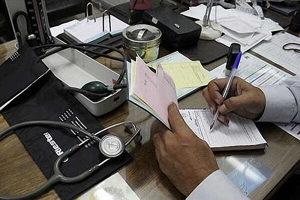کادر درمان در مناطق محروم از پرداخت مالیات معاف می‌شوند