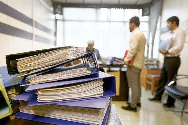 بروکراسی هایی که سرمایه گذاران را از قم فراری داده است