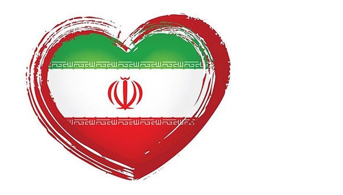 وطن پرستی باید مهمترین شاخصه هنرمندان باشد