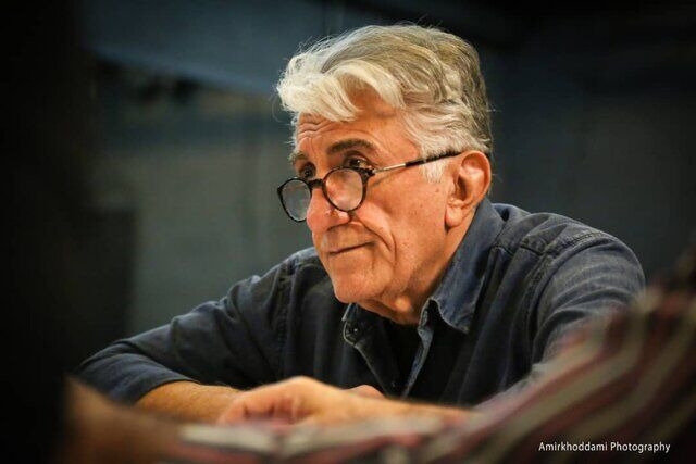 روسیاهی می‌ماند برای جنگ‌افروزان