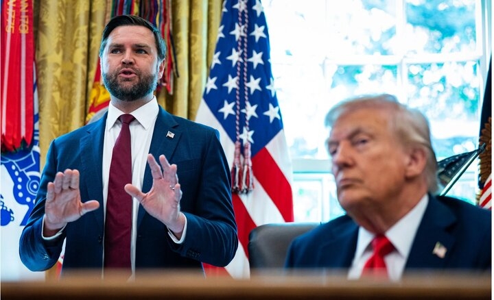 اصابت ترکشهای حاصل از یک انفجار به تیم حفاظت معاون ترامپ