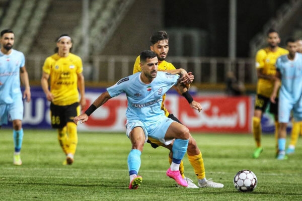 استقلال به دنبال سومین شکار پیاپی/ سپاهان در اندیشه کسب سه امتیاز