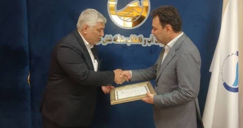 تقدیر بنیاد شهید ری از مدیرعامل آبفای منطقه شش / خانواده شهدا سفیران آب شدند
