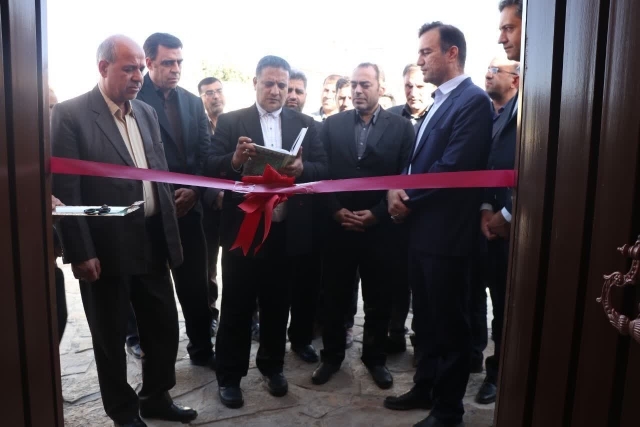 اقامتگاه سنتی شهر خنجین افتتاح شد