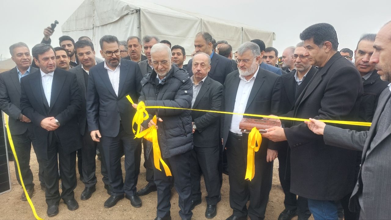 استاندار تهران: بیش از ۶۰ درصد مصوبات محرومیت‌زدایی اجرایی شده است/ ۶۴۰۰ تخت بیمارستانی جدید به ظرفیت درمانی استان افزوده می‌شود