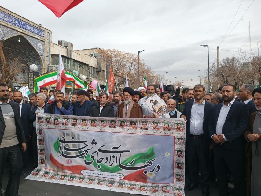 حماسه وحدت و اقتدار ملت ایران؛ راهپیمایی پرشور ۲۲ بهمن در شهرری + تصاویر